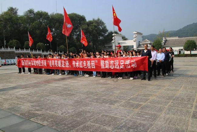 英雄联盟中，为什么瑞兹常年胜率倒数呢？这个人物很弱吗？游戏画面